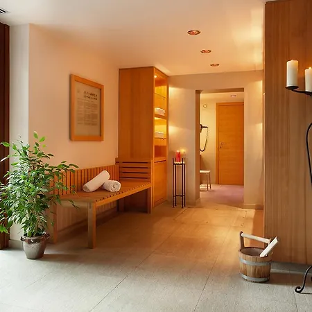 Szálloda Alpenhotel Goesing